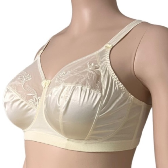Elomi Kristie Plus Size Soft Cup Side Support Wireless Bra Ivory 50DD - Picture 3 of 12